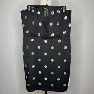 Asos - Bandeau Embellished Mini Dress in Black thumbnail 2