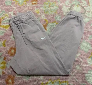 Nike Sweatpants thumbnail 1