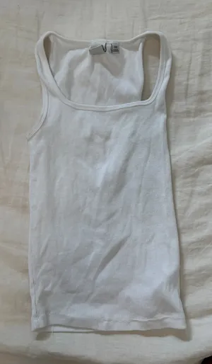 Aritzia Homestretch Tank thumbnail 1