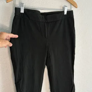 Theory Stretchy Black Pants Boot Cut Size 6 Rayon Inseam 30.5" Classic thumbnail 2