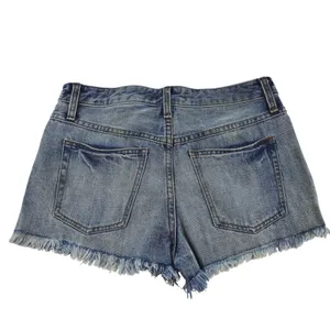 Free People NWT‎ Women's Blue Denim Camp Frayed Hem Button Fly Jean Shorts - 27 thumbnail 2