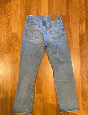 Levi's Wedgie Straight Jeans thumbnail 2