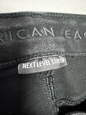 American Eagle Outfitters Black High-Rise Flare Button-Fly Jeans Size 6 thumbnail 6