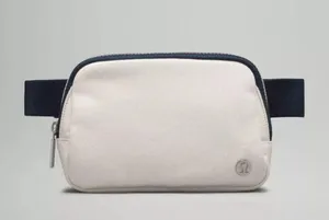 Lululemon NEW Everywhere Belt Bag 1L CANVAS with TAGS thumbnail 2