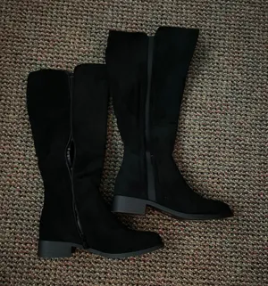 Knee High Black Boots Size 7 thumbnail 2