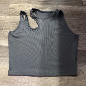 Shein Tank Top thumbnail 1