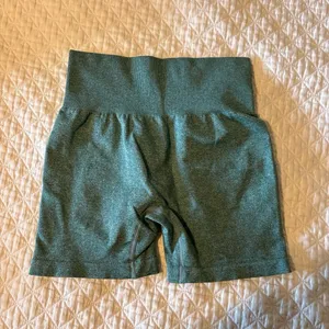 NVGTN Amazon Biker Gym Shorts thumbnail 3