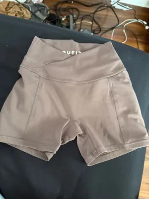 Seamless Crossover Sculpt Legging Shorts with Pockets thumbnail 4