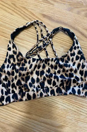 Vuori Sports Bra thumbnail 1