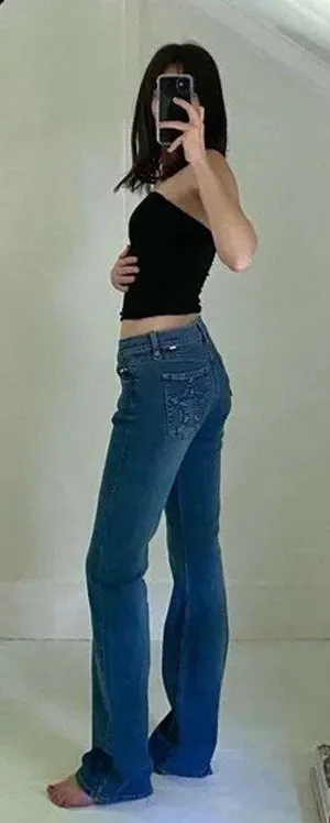 Tommy Hilfiger Tommy Jeans Vintage ‘02 Low Rise Straight Leg Jeans Size 9 thumbnail 1