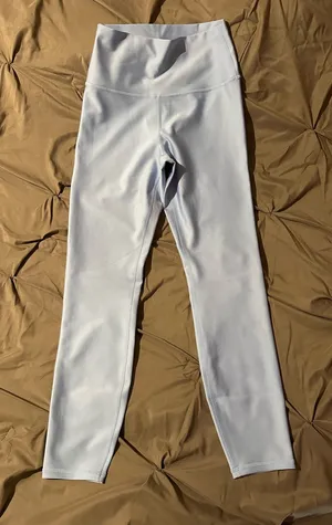 Alo 7/8 Yoga High-Waisted Airlift Leggings thumbnail 1