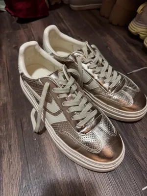 Steve Madden Sneakers thumbnail 3