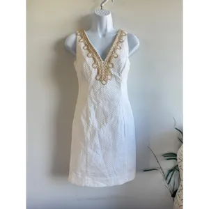 Lilly Pulitzer White Seersucker‎ Gold Soutache V-Neck Shift Dress Size 00 thumbnail 2