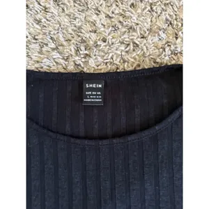 SHEIN Women's Black Long Sleeve‎ Tee Size Large thumbnail 2