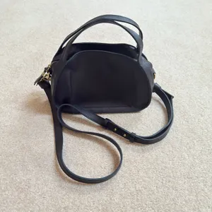 Madewell Sydney Black Leather Zip Top Small Crossbody Bag Convertible thumbnail 2