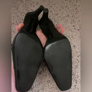 Stylish Black Heels size 7 thumbnail 6