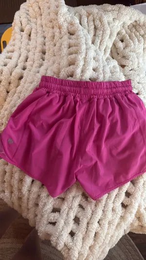 Lululemon Shorts thumbnail 2