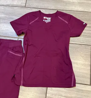 Greys Anatomy Scrub Set Sz SP! No :( thumbnail 3