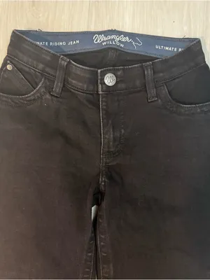 Wrangler Women's Ultimate Riding Willow black Mid Rise Bootcut Jeans size 26 thumbnail 3