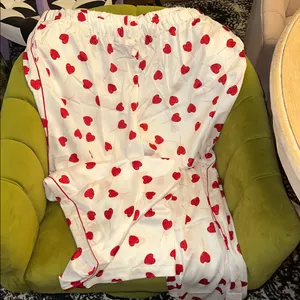 NWT Victorias Secret Valentine PJ Set thumbnail 6