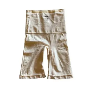 Nwt Skims Seamless Sculpt Mid Thigh Short Clay Sz S/M #1466 thumbnail 3