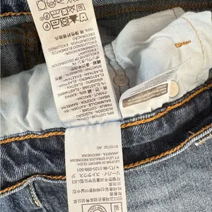 Levi’s 501 Button Fly High Waisted Cutoff Distressed‎ Denim Shorts Dark Size 31 thumbnail 6