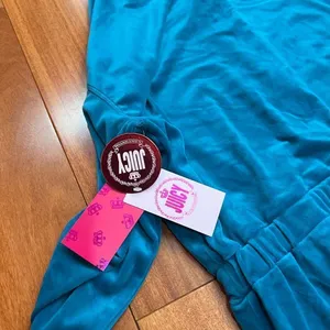 NWT Juicy By Juicy Couture Jumpsuit peacock Velour‎ Hooded Long Sleeve Zip Up L thumbnail 12