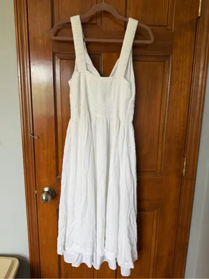 Abercrombie & Fitch white v-neck linen dress thumbnail 4