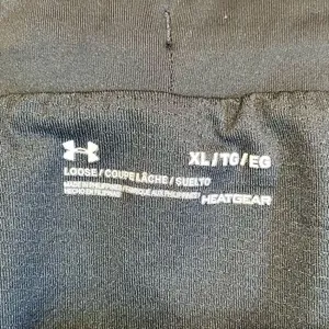 Under Armour Women’s Athletic Active Black Loose Shorts XL thumbnail 5