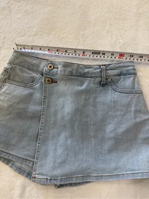 BCBG Generation Denim Skort XS Light Wash Y2K Mini Skirt Shorts thumbnail 8