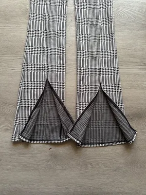 Alo High-Waist Glenplaid Flutter Yoga Pants thumbnail 3