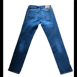 American Eagle Extreme Flex Stretch Sim Straight Jean Size 29X32 thumbnail 2
