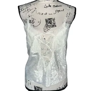 Victoria’s Secret‎ lace silky camisole medium thumbnail 2
