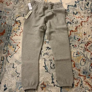 Essentials Fear Of God Sweatpants Dark Oatmeal large thumbnail 2