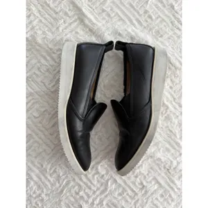 Everlane The Leather Street Shoe Black Leather Slip-On Loafers Minimalist thumbnail 5