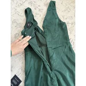 Lulus Perfect Refinement Emerald Satin Sleeveless Pleated Maxi Dress Size Small thumbnail 8