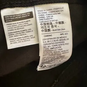 Levi's x McLaren Speed Baggy Jeans Black Formula 1 Racing Womens Sz 29 thumbnail 14