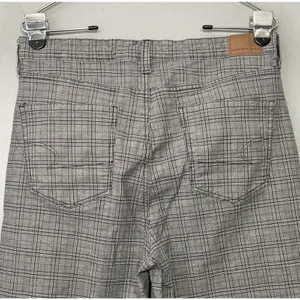 American Eagle Mom Straight Pants Size 14 Gray Plaid High Rise Preppy Trousers thumbnail 6