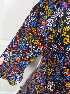 CeCe Floral V-Neck Ruffle Hem Mini Dress Size S NWT $89 thumbnail 3