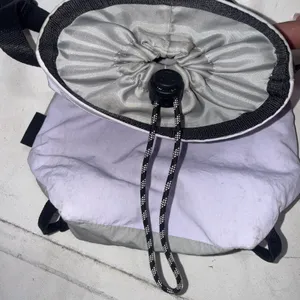 Lululemon Light Purple Crossbody Water Bottle Holder Carrier Purse Tote Bag thumbnail 5