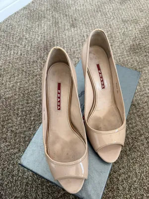 Prada Heels thumbnail 2
