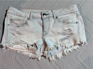 American‎ Eagle super extra jean shorts size 6 women's thumbnail 1