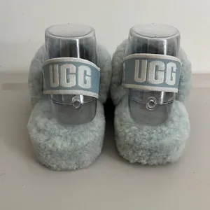 UGG Fluff Yeah Slide 37 / US 6 Fog Blue Sheepskin Cozy Fluffy Lounge thumbnail 6