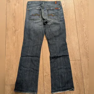 7 For All Mankind Womens 28 Bootcut Jeans Designer Denim Dark Faded Wash USA thumbnail 5