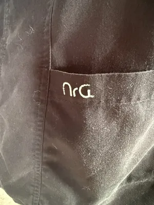 NRG by Barco short sleeve v-neck scrub top black stretchy with pockets size S thumbnail 6