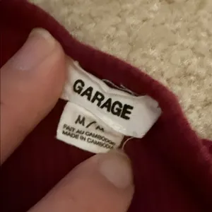 Garage Burgundy Top thumbnail 2