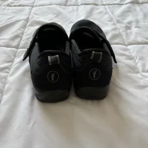 Orthofeet‎ Quincy Slip On Shoes Sneakers Womens 8 Black Comfy Workwear thumbnail 5