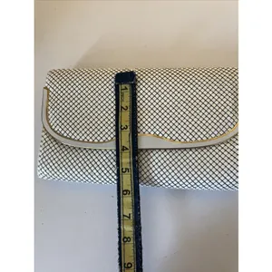 Vintage White and Gold Mesh Crossbody Clutch Purse Detachable Strap thumbnail 7