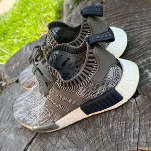 adidas NMD R1 Cargo Camo men’s shoes size 9 thumbnail 4