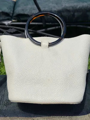 Culbia Small Leather White Handbag Purse With Crossbody Adjustable Strap thumbnail 5